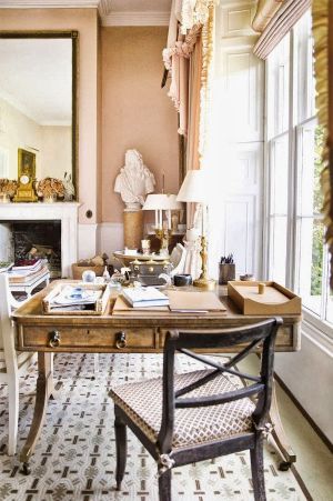 At home with India Hicks in the English countryside2.jpg